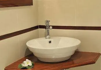 Hotel L'Imperatrice Fort-de-France 3*,