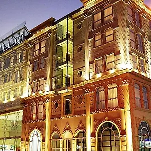 Апарт-отель Rotana ****